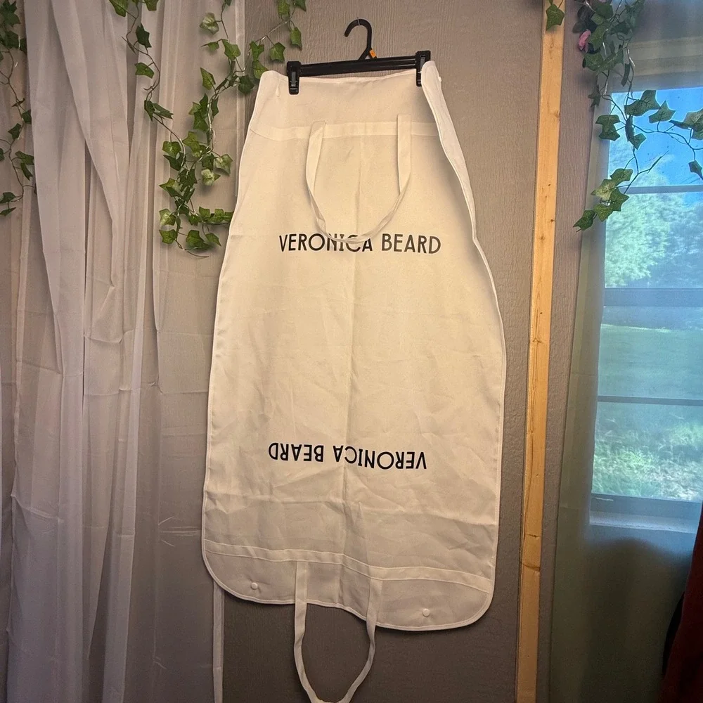 Veronica Beard White Cloth Garment Bag Travel‎ Suit Cover 25x44 Zippered